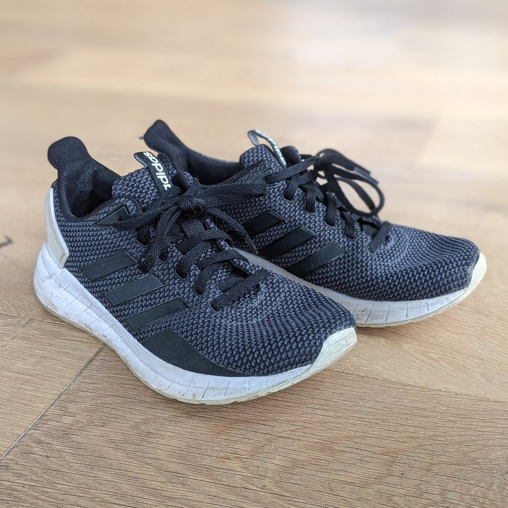 LAST CHANCE SALE Adidas Gym Shoes